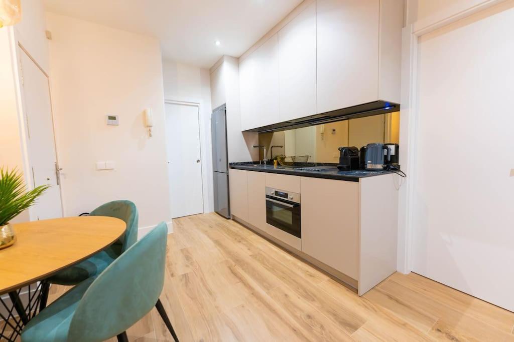 Precioso Piso En Argueelles Apartment Madrid Ngoại thất bức ảnh